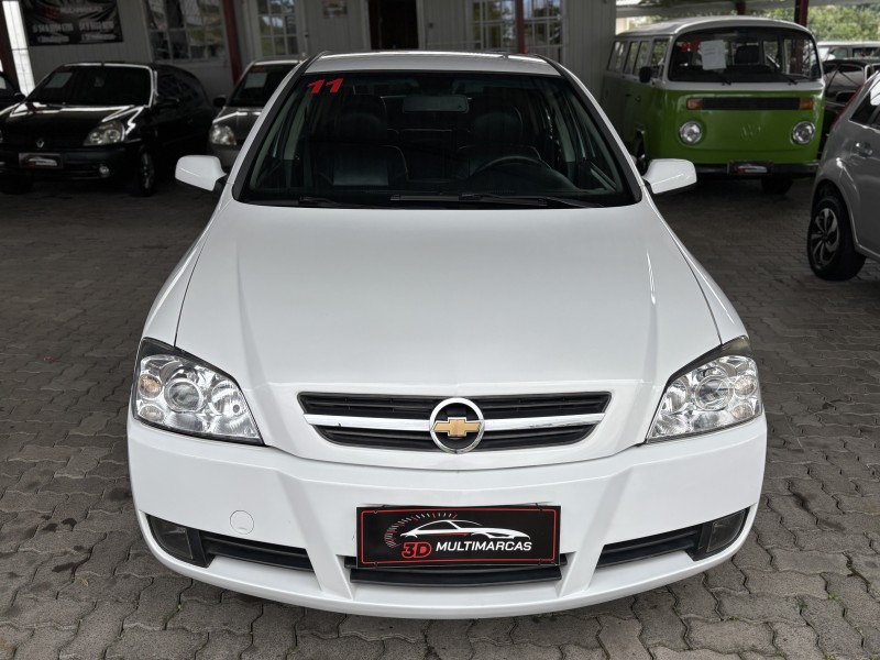 ASTRA 2.0 MPFI ADVANTAGE 8V FLEX 4P MANUAL - 2011 - CAXIAS DO SUL