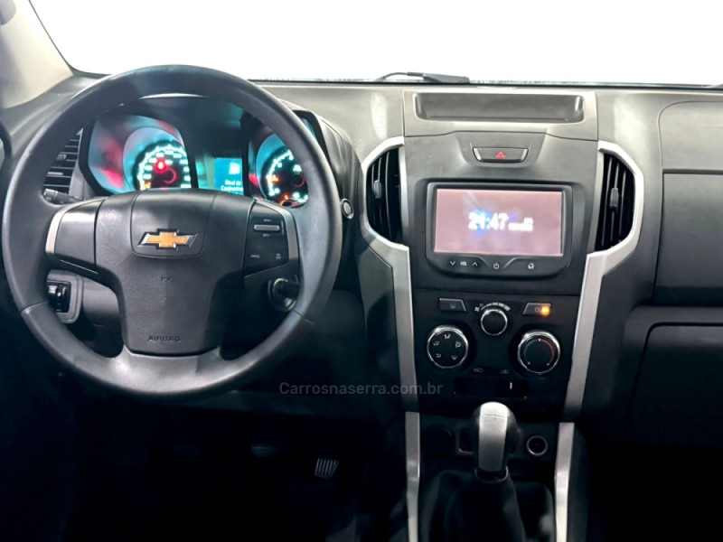 S10 2.4 LT 4X2 CD 8V FLEX 4P MANUAL - 2014 - ESTâNCIA VELHA