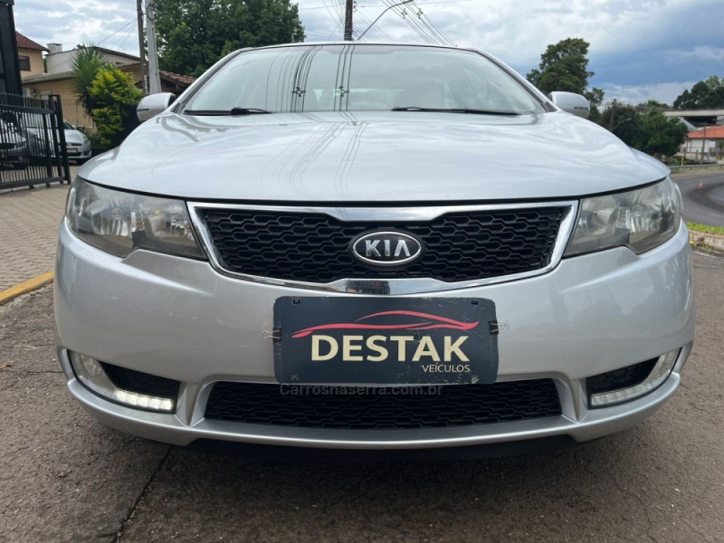 CERATO 1.6 SX3 16V GASOLINA 4P AUTOMÁTICO - 2013 - DOIS IRMãOS