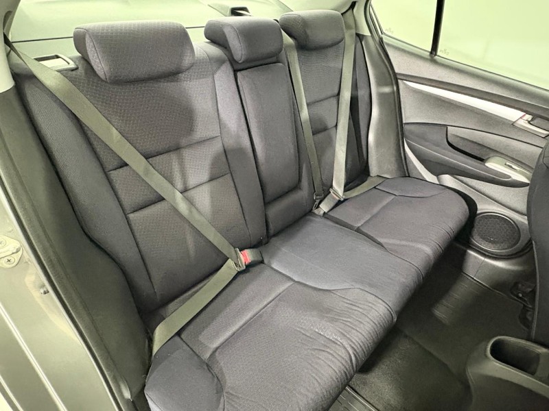 CITY 1.5 EX 16V FLEX 4P MANUAL - 2011 - FARROUPILHA