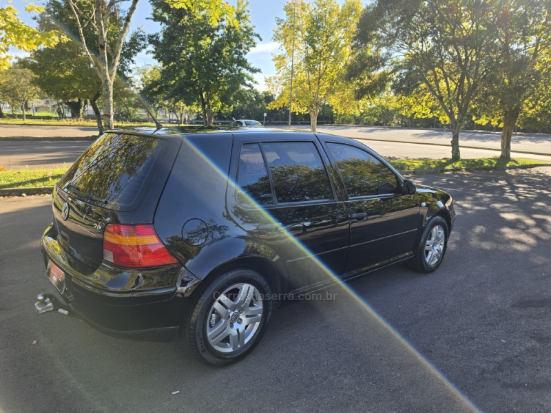 GOLF 2.0 MI 8V GASOLINA 4P MANUAL - 2003 - BENTO GONçALVES
