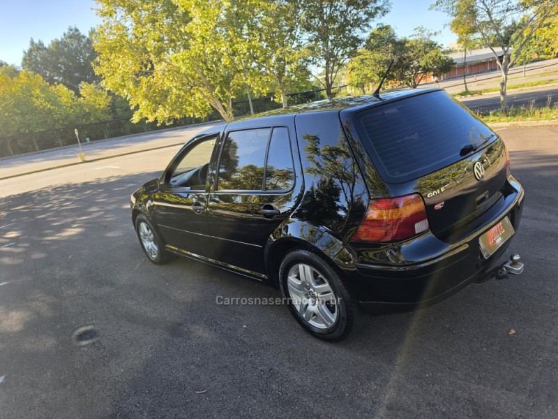 GOLF 2.0 MI 8V GASOLINA 4P MANUAL - 2003 - BENTO GONçALVES
