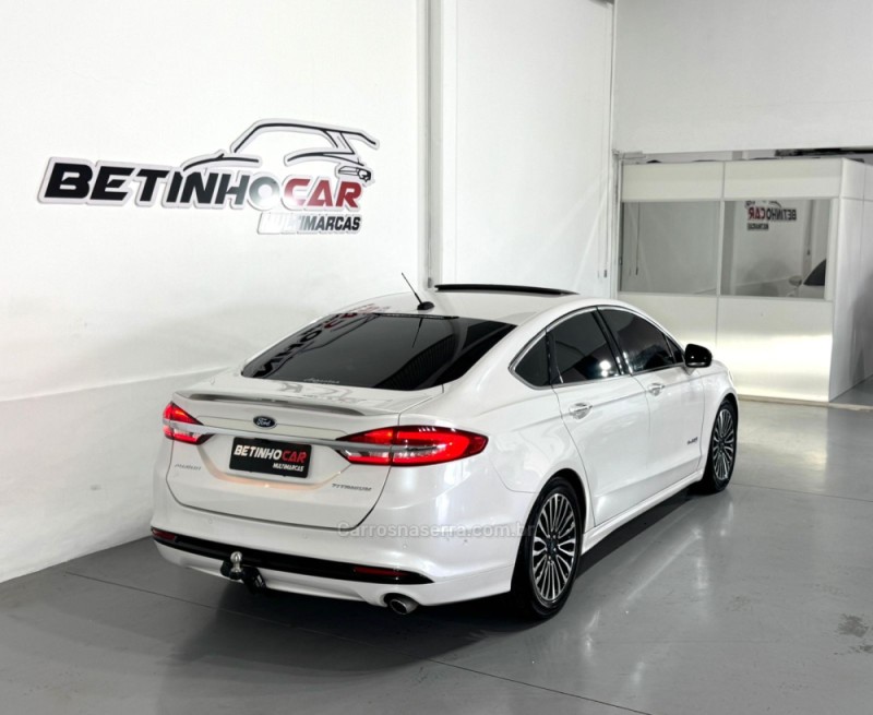 FUSION 2.0 TITANIUM 16V HÍBRIDO 4P AUTOMÁTICO - 2018 - ESTâNCIA VELHA