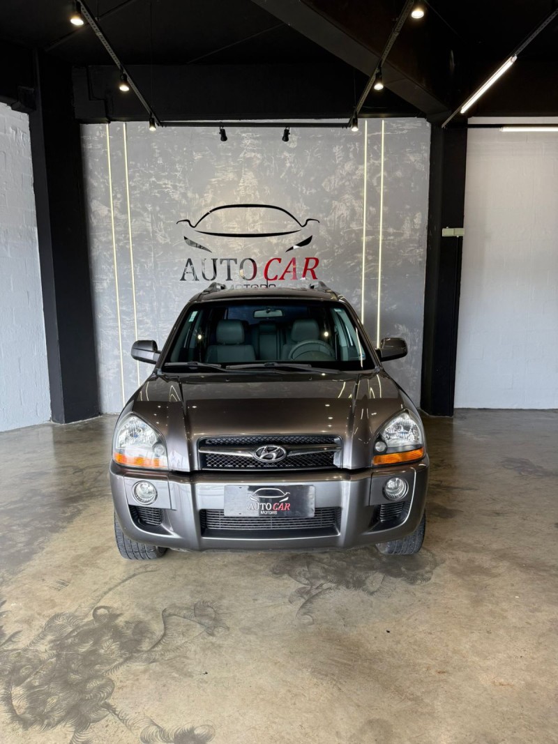 TUCSON 2.0 MPFI GLS 16V 143CV 2WD FLEX 4P AUTOMÁTICO - 2015 - CAXIAS DO SUL