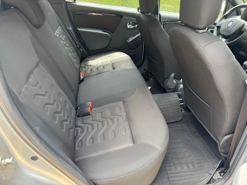 DUSTER 2.0 DYNAMIQUE 4X2 16V FLEX 4P MANUAL - 2016 - CAXIAS DO SUL