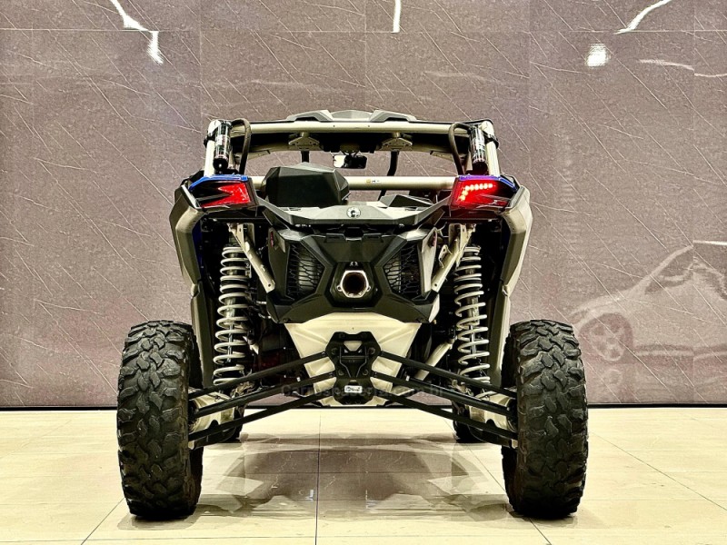 MAVERICK XRS X3 XRS TURBO RR SMART SHOX - 2023 - CAXIAS DO SUL