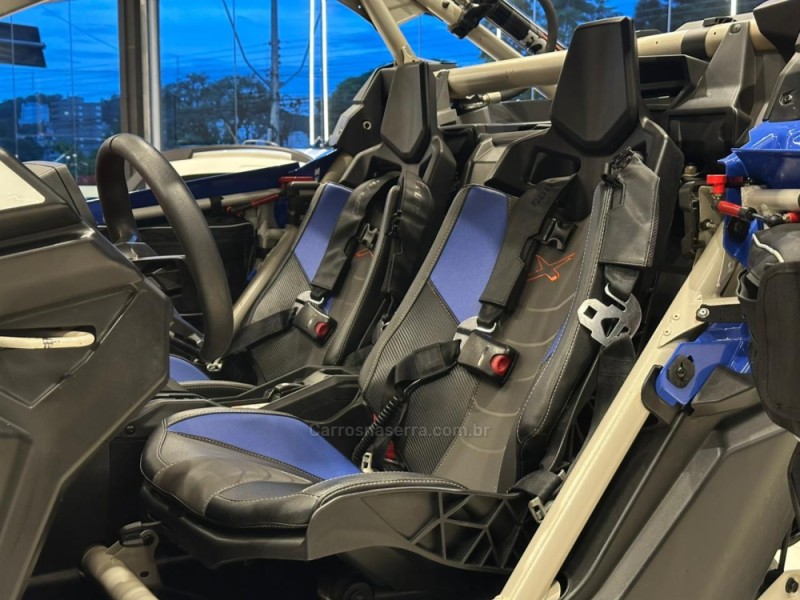 MAVERICK XRS X3 XRS TURBO RR SMART SHOX - 2023 - CAXIAS DO SUL