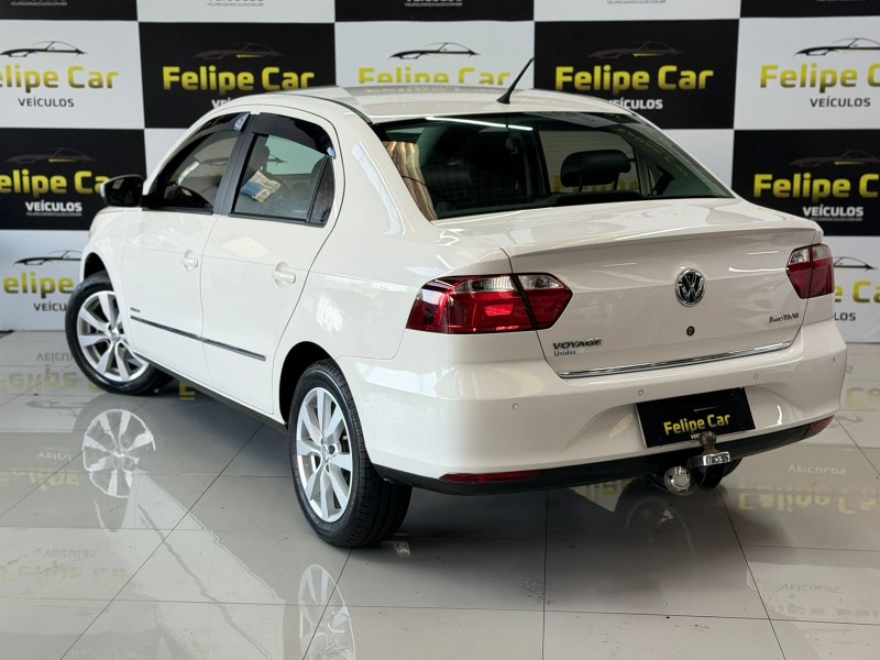 VOYAGE 1.6 MI HIGHLINE 8V FLEX 4P AUTOMATIZADO - 2014 - CAXIAS DO SUL