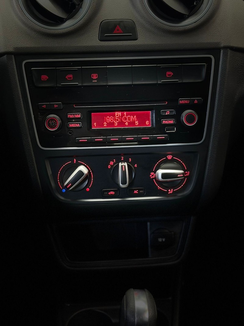 VOYAGE 1.6 MI HIGHLINE 8V FLEX 4P AUTOMATIZADO - 2014 - CAXIAS DO SUL