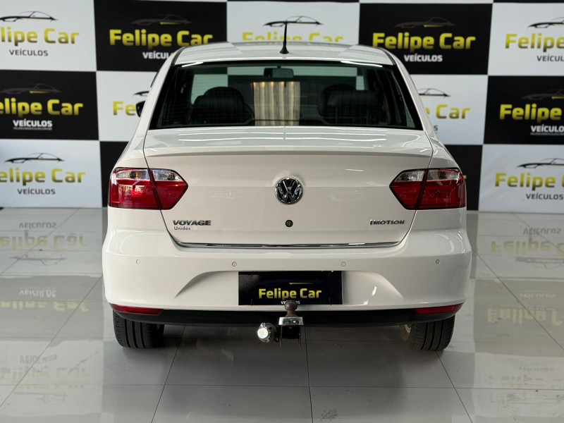 VOYAGE 1.6 MI HIGHLINE 8V FLEX 4P AUTOMATIZADO - 2014 - CAXIAS DO SUL