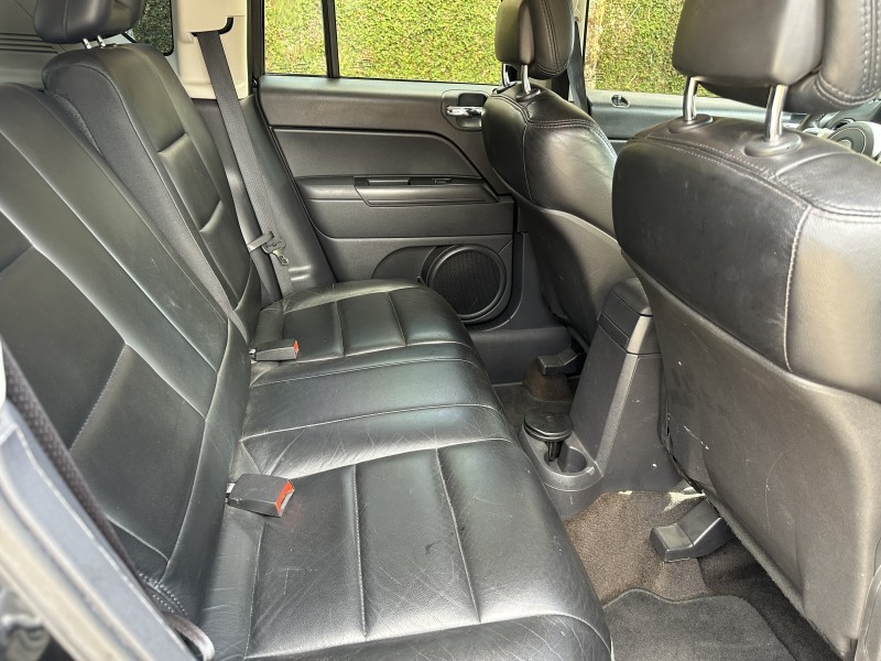 COMPASS 2.0 SPORT 4X2 16V GASOLINA 4P AUTOMÁTICO - 2014 - CAXIAS DO SUL