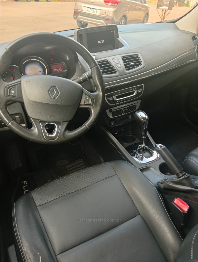 FLUENCE 2.0 DYNAMIQUE 16V FLEX 4P AUTOMÁTICO - 2015 - PASSO FUNDO
