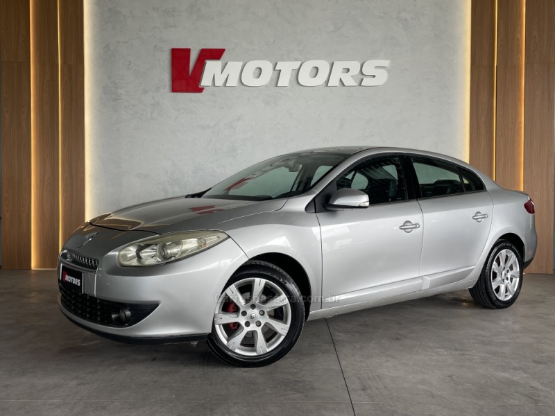 FLUENCE 2.0 DYNAMIQUE PLUS 16V FLEX 4P AUTOMÁTICO - 2011 - PAROBé