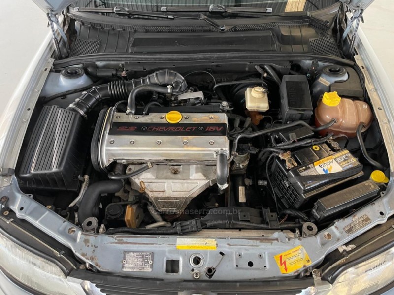 VECTRA 2.2 MPFI CD 16V GASOLINA 4P MANUAL - 1998 - NOVO HAMBURGO