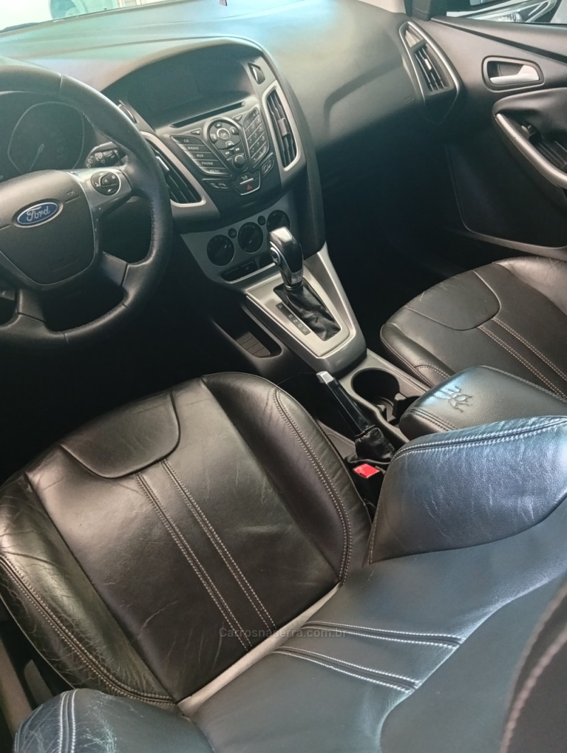 FOCUS 1.6 SE 16V FLEX 4P AUTOMÁTICO - 2014 - PASSO FUNDO