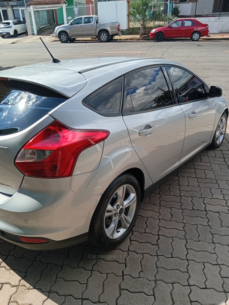 FOCUS 1.6 SE 16V FLEX 4P AUTOMÁTICO - 2014 - PASSO FUNDO