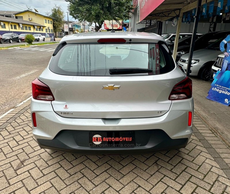 ONIX 1.0 LT 12V FLEX 4P MANUAL - 2020 - PAROBé