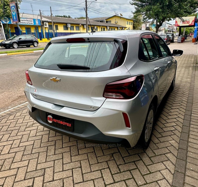 ONIX 1.0 LT 12V FLEX 4P MANUAL - 2020 - PAROBé