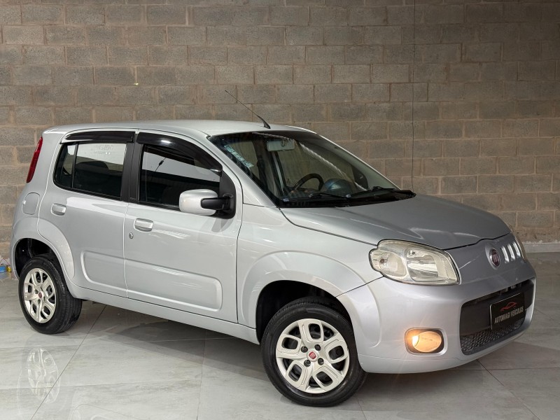 UNO 1.0 EVO VIVACE 8V FLEX 4P MANUAL - 2014 - CAXIAS DO SUL