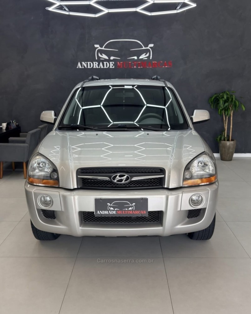 TUCSON 2.0 MPFI GLS 16V 143CV 2WD GASOLINA 4P AUTOMÁTICO - 2010 - CAXIAS DO SUL
