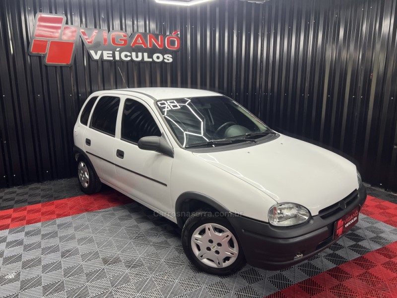 CORSA 1.0 MPFI SUPER 8V GASOLINA 4P MANUAL - 1998 - CAXIAS DO SUL