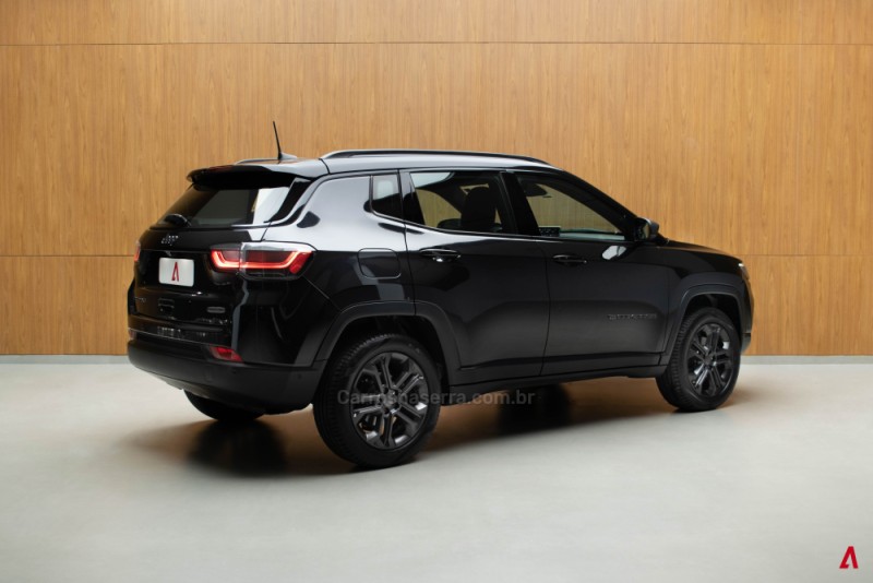 COMPASS 2.0 TURBO 350 80 ANOS 4X4 DIESEL AUTOMÁTICO - 2022 - GARIBALDI