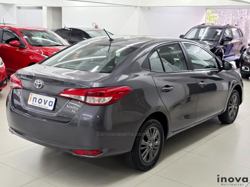 YARIS 1.5 XL PLUS CONNECT 16V FLEX 4P AUTOMÁTICO - 2022 - NOVO HAMBURGO