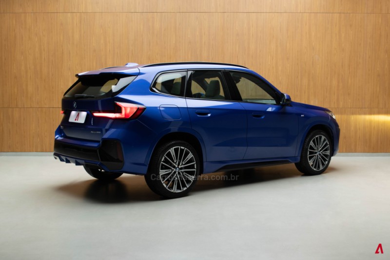 X1 2.0 SDRIVE20I M SPORT 16V TURBO 4P AUTOMÁTICO - 2025 - GARIBALDI