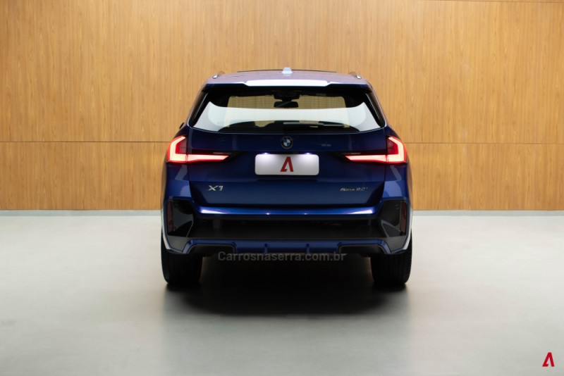 X1 2.0 SDRIVE20I M SPORT 16V TURBO 4P AUTOMÁTICO - 2025 - GARIBALDI