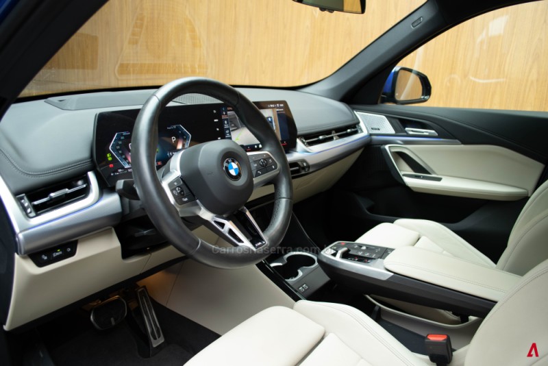 X1 2.0 SDRIVE20I M SPORT 16V TURBO 4P AUTOMÁTICO - 2025 - GARIBALDI