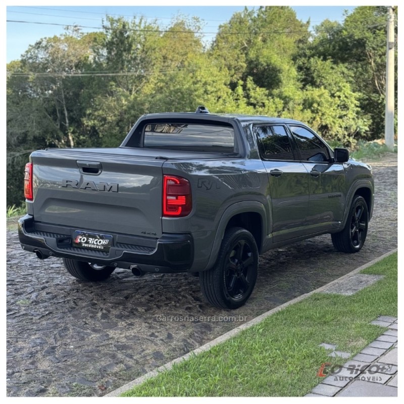 RAMPAGE 2.0 HURRICANE R/T 4 4X4 TURBO GASOLINA 4P AUTOMÁTICO - 2024 - CAMPO BOM