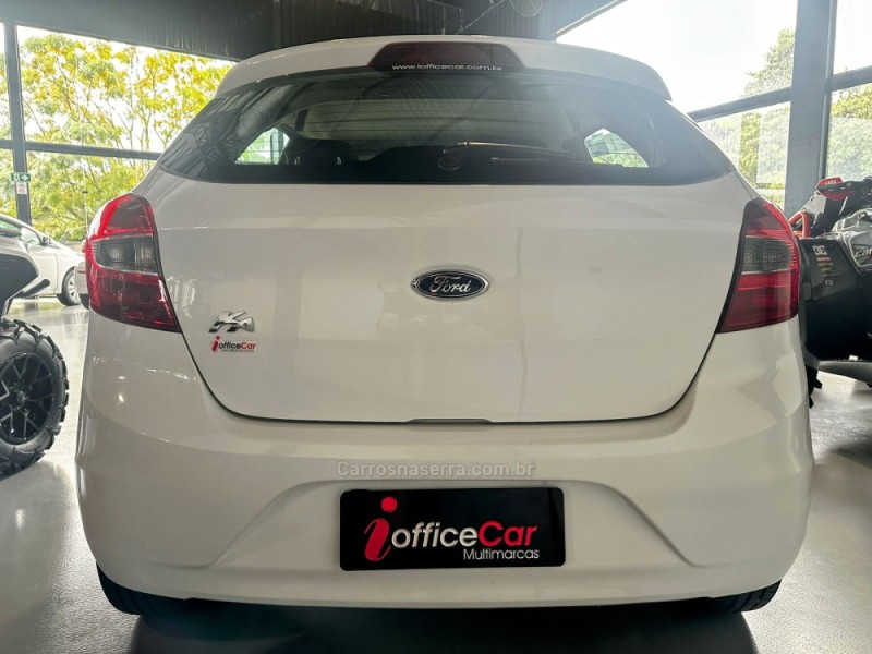 KA 1.0 SE 12V FLEX 4P MANUAL - 2018 - TRêS COROAS