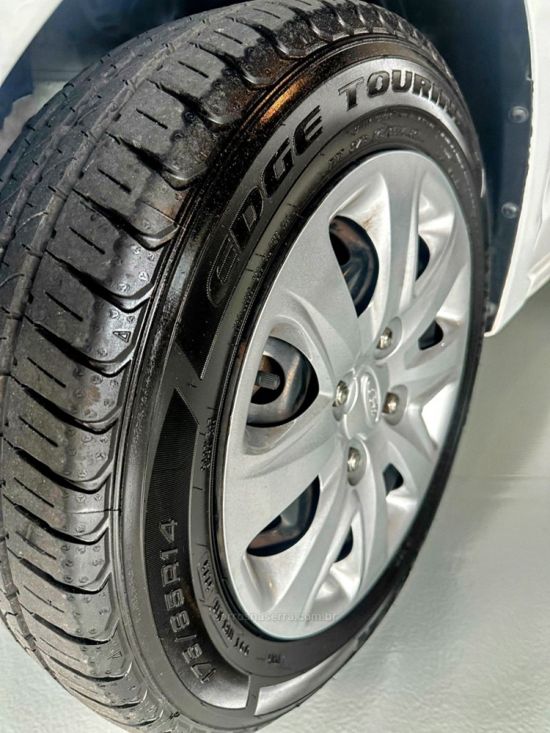 KA 1.0 SE 12V FLEX 4P MANUAL - 2018 - TRêS COROAS