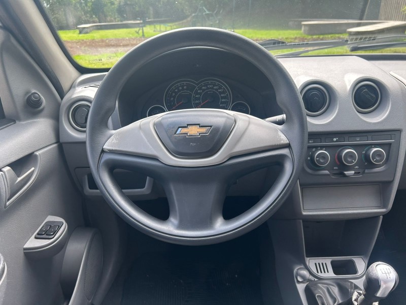 PRISMA 1.4 MPFI LT 8V FLEX 4P MANUAL - 2012 - CANELA