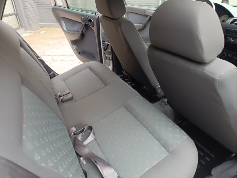 GOL 1.6 MI POWER 8V FLEX 4P MANUAL G.III - 2004 - FLORES DA CUNHA