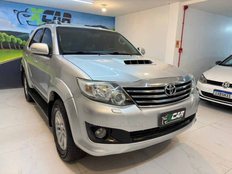 HILUX SW4 3.0 SRV 4X4 16V TURBO INTERCOOLER DIESEL 4P AUTOMÁTICO - 2012 - BENTO GONçALVES
