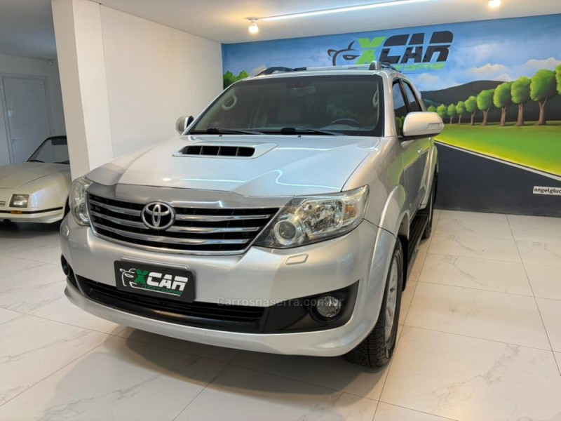 hilux sw4 3.0 srv 4x4 16v turbo intercooler diesel 4p automatico 2012 bento goncalves