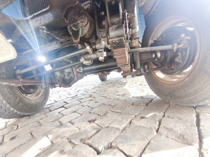 F-75 2.3 4X4 PICK-UP MANUAL - 1964 - ANTôNIO PRADO