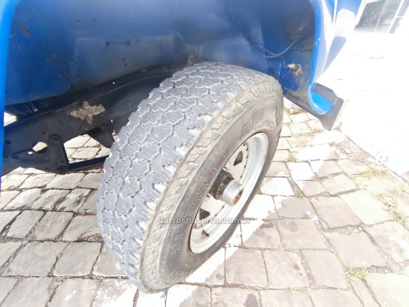 F-75 2.3 4X4 PICK-UP MANUAL - 1964 - ANTôNIO PRADO