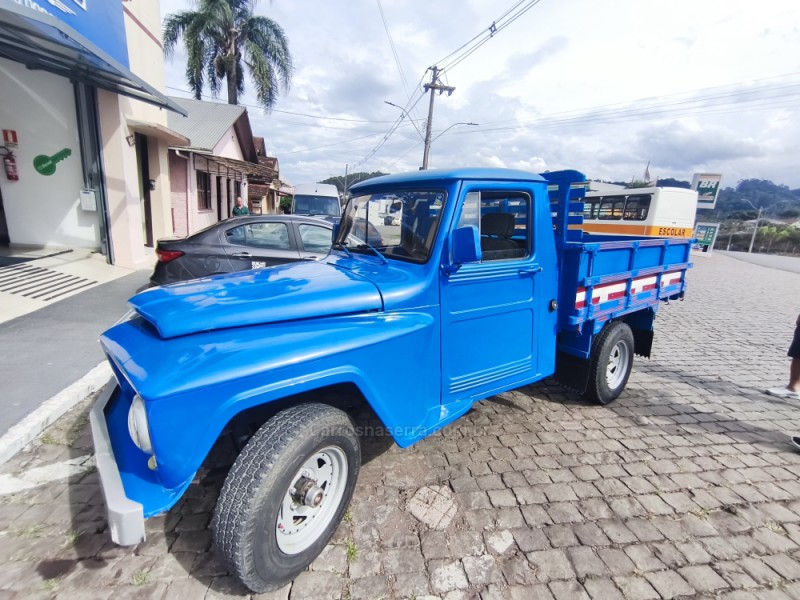 F-75 2.3 4X4 PICK-UP MANUAL - 1964 - ANTôNIO PRADO