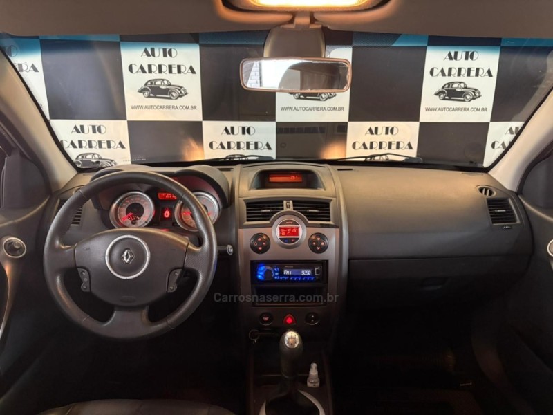 MÉGANE 1.6 DYNAMIQUE GRAND TOUR 16V FLEX 4P MANUAL - 2011 - NOVO HAMBURGO