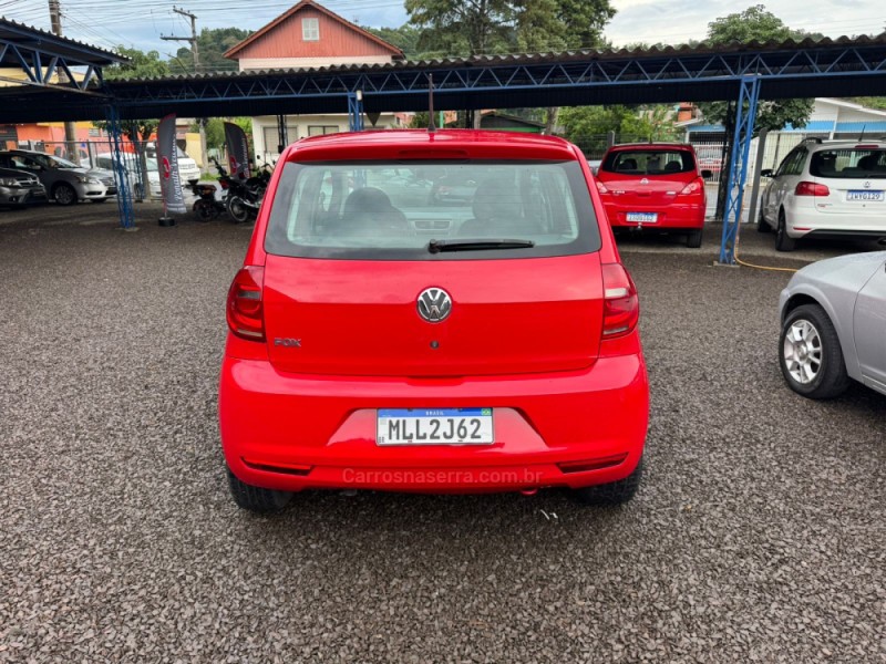 FOX 1.0 MI 8V FLEX 4P MANUAL - 2014 - IGREJINHA