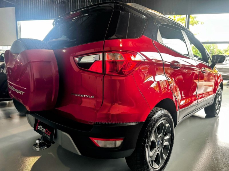 ECOSPORT 1.5 TIVCT FLEX FREESTYLE AUTOMÁTICO - 2021 - TRêS COROAS