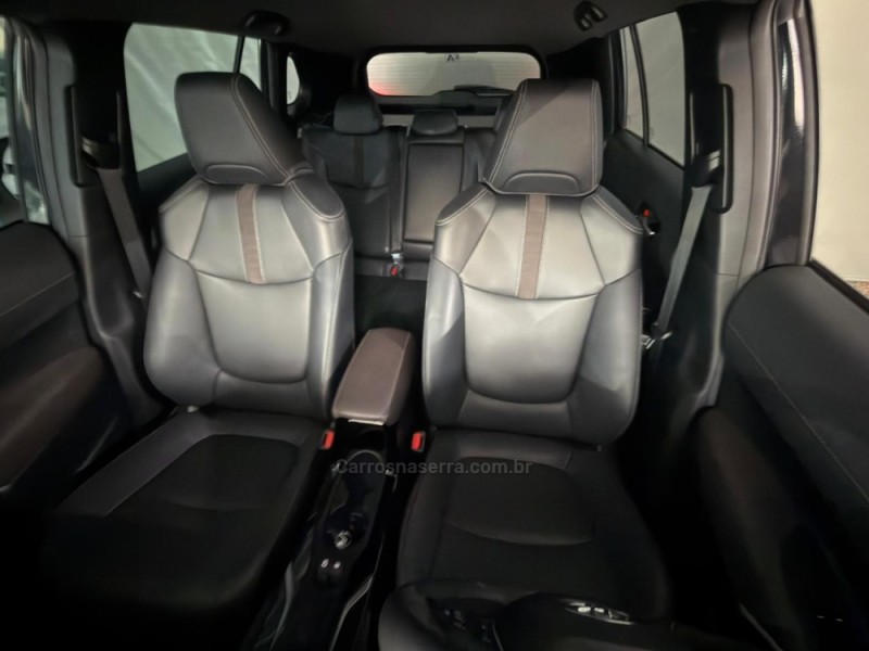 COROLLA 2.0 CROSS XRE 16V FLEX 4P AUTOMÁTICO - 2025 - NOVA PRATA