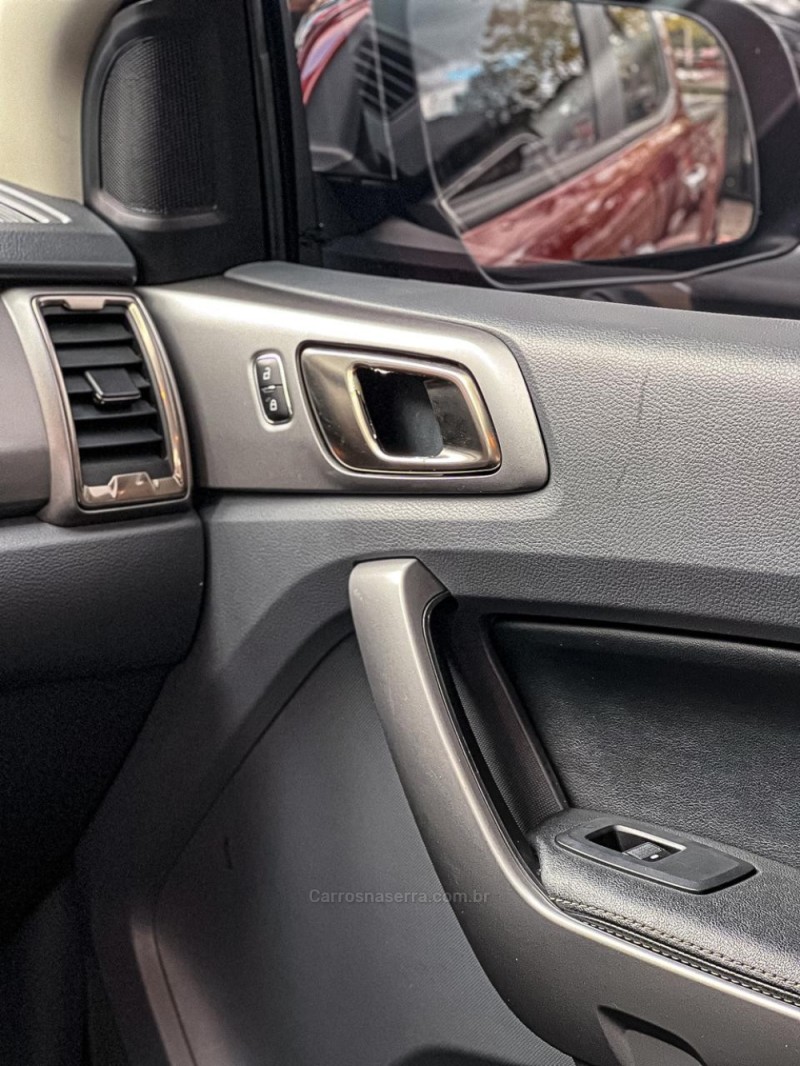 RANGER 3.2 XLT 4X4 CD 20V DIESEL 4P AUTOMÁTICO - 2018 - CANELA