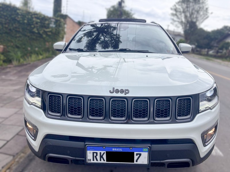 COMPASS 2.0 16V DIESEL S LIMITED 4X4 AUTOMÁTICO - 2021 - FARROUPILHA