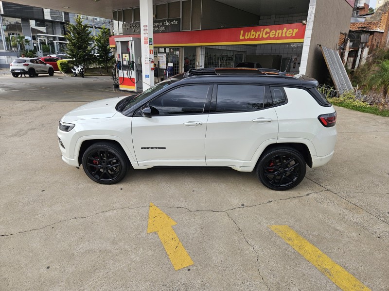 COMPASS 2.0 HURRICANE BLACKHAWK 4X4 TURBO GASOLINA 4P AUTOMÁTICO - 2025 - CAXIAS DO SUL