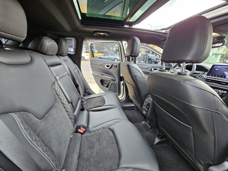 COMPASS 2.0 HURRICANE BLACKHAWK 4X4 TURBO GASOLINA 4P AUTOMÁTICO - 2025 - CAXIAS DO SUL