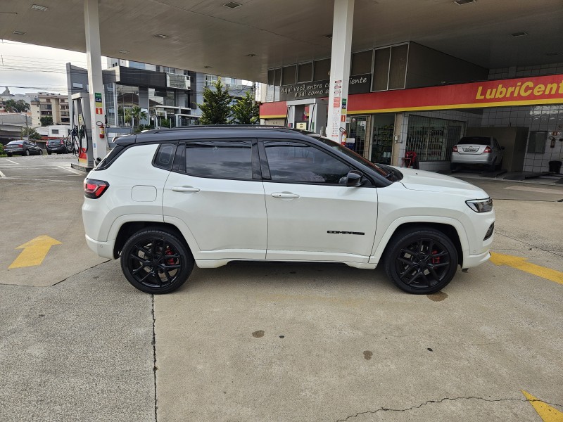COMPASS 2.0 HURRICANE BLACKHAWK 4X4 TURBO GASOLINA 4P AUTOMÁTICO - 2025 - CAXIAS DO SUL