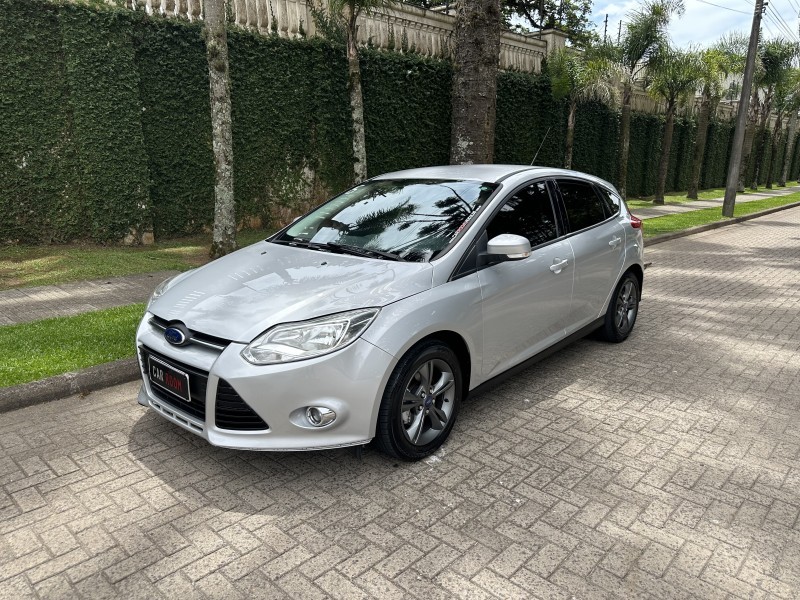 focus 1.6 se 16v flex 4p automatico 2015 caxias do sul